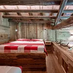 Les Combes By Interhome * אינטרוד
