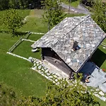 Les Combes By Interhome אינטרוד