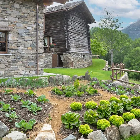 Les Combes By Interhome *